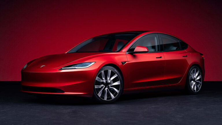 Top 8 Tesla कारें जो भारत में 2025 में धमाल मचाने वाली हैं! (कीमत + फीचर्स)